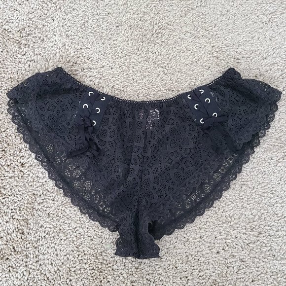 Victoria's Secret Lace Shorts - Picture 1 of 6